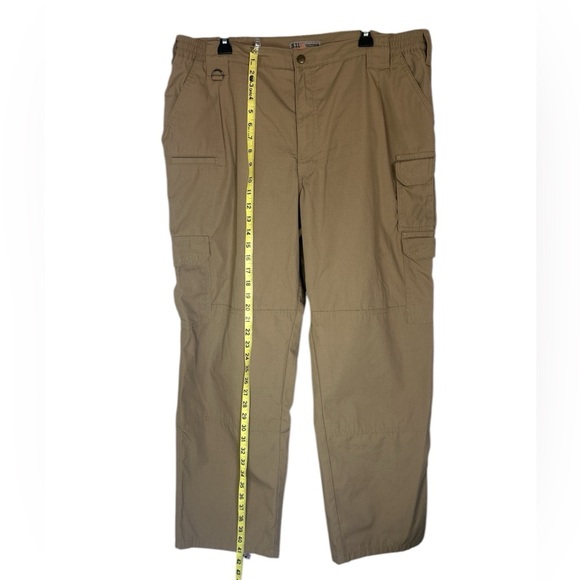 5.11 Tactical Tan Cargo Pants Sturdy Design Sz 42 x 30 - Picture 5 of 6
